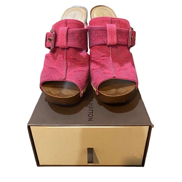 Louis Vuitton Ombre clog heels - Picture 4 of 11